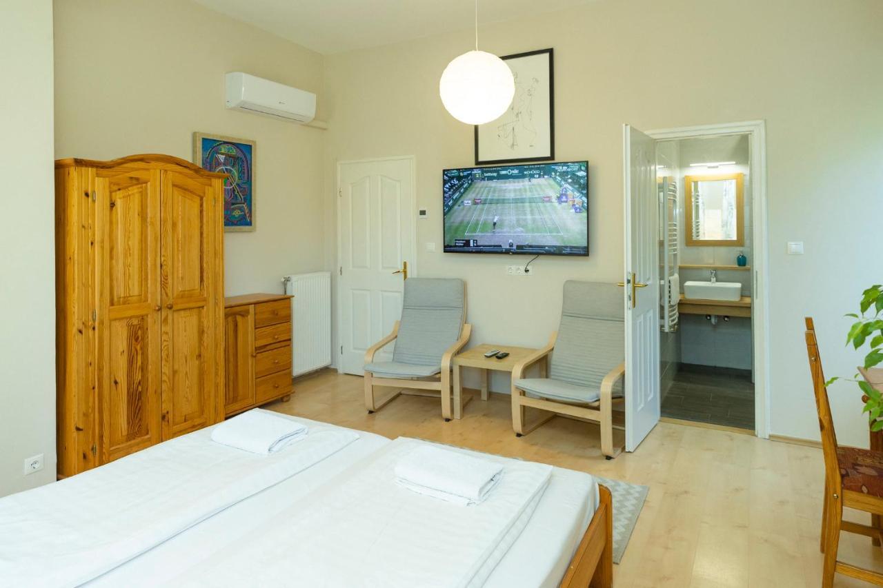 Nemes Apartman Эгер Экстерьер фото